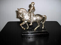 Medieval Knight in Armor on Horse - Heavy metal Statue Vintage Patina